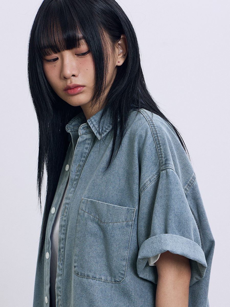 シャツ [FILLUMINATE] Damage washed denim half shirt MUSINSA | FILLUMINATE Damaged Washed Denim Half Shirt - Indigo